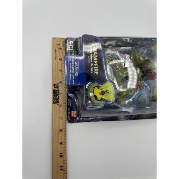 Ben 10 DNA Alien Heroes Swampfire - 2008 New In box - Picture 9 of 12